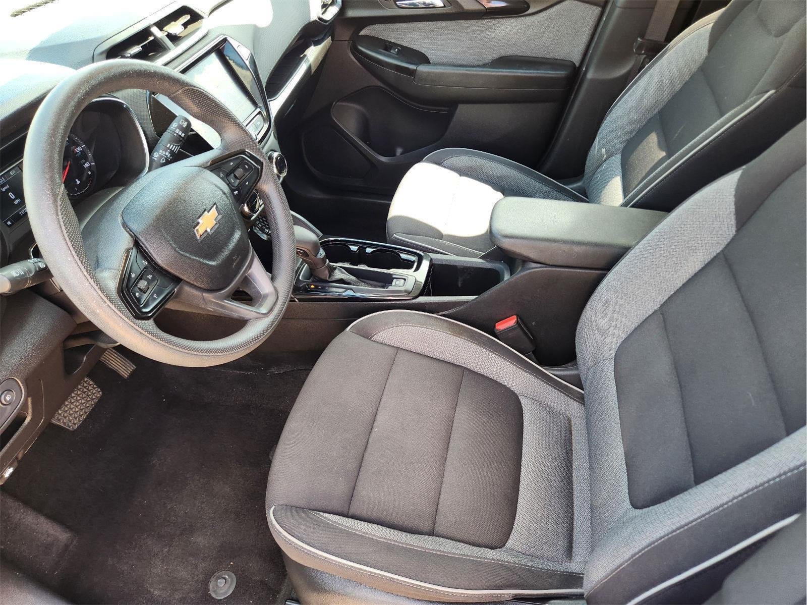 Used 2022 Summit White Chevrolet LT image 12