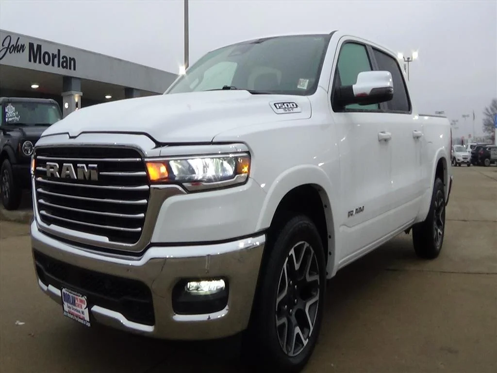 Certified Used 2025 Ivory Tri-Coat Pearl (pwd) RAM Laramie image 2