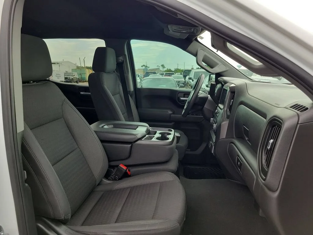 Certified Used 2022 Summit White Chevrolet Custom image 27