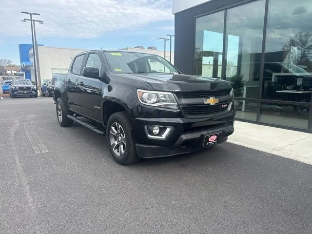 Used 2017 Black Chevrolet Z71 image 1