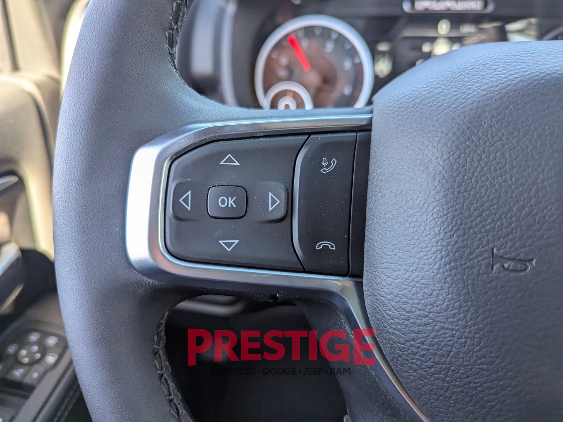 2025 RAM 3500 Big Horn - Photo 13