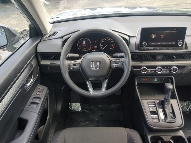 2025 Honda CR-V LX - Photo 17