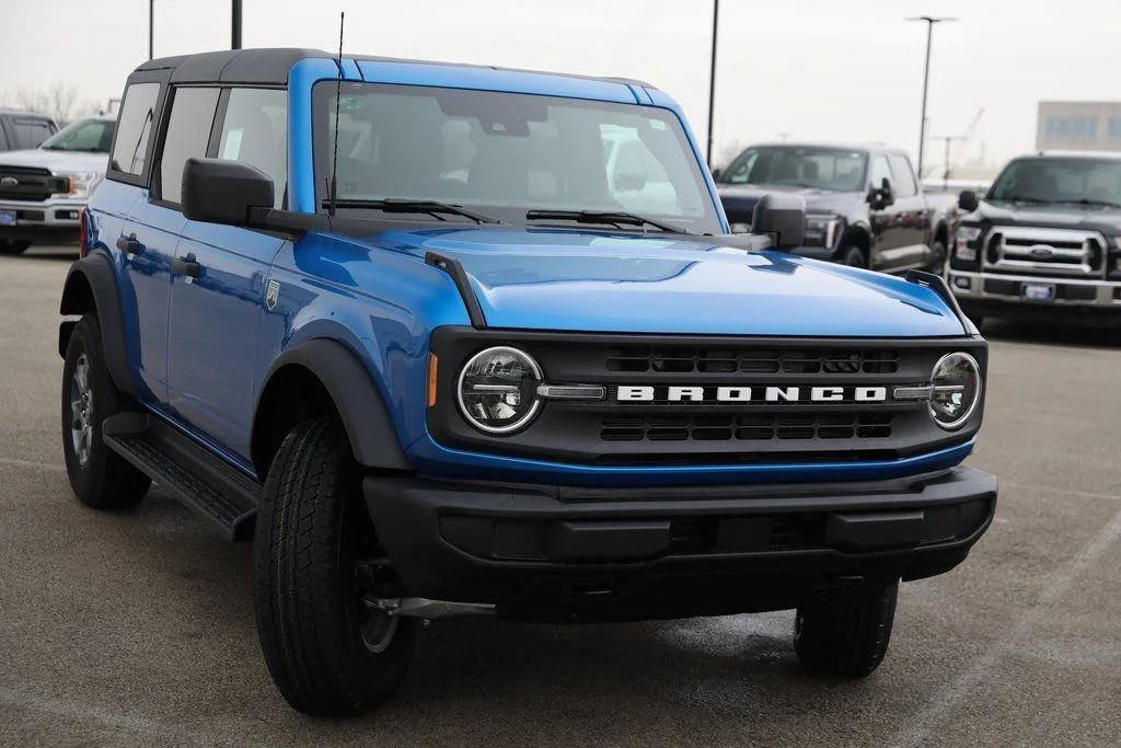 New 2026 Velocity Blue Metallic Ford Big Bend® image 6