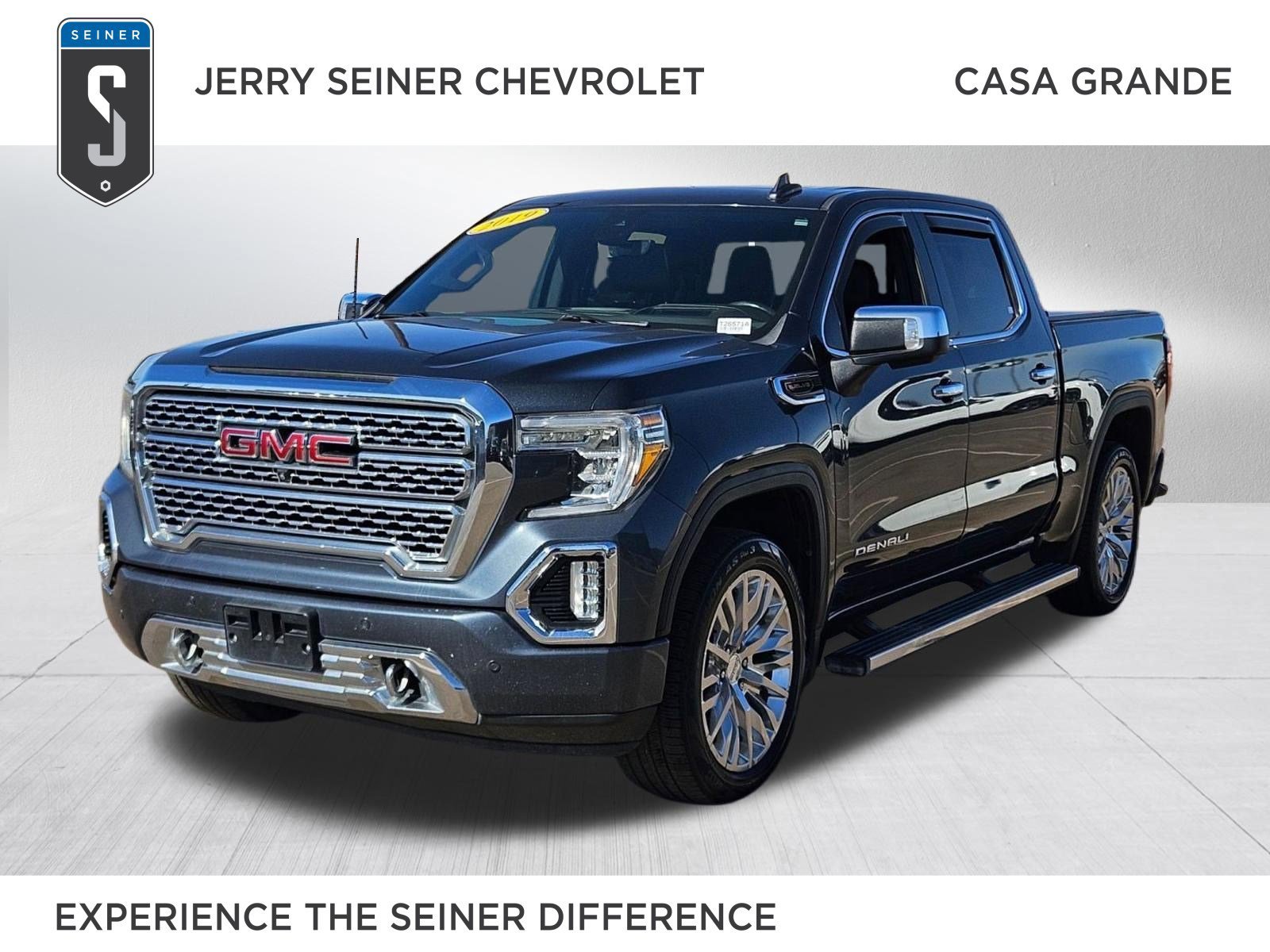 2019 GMC Sierra 4WD Crew Cab Short Box's photo