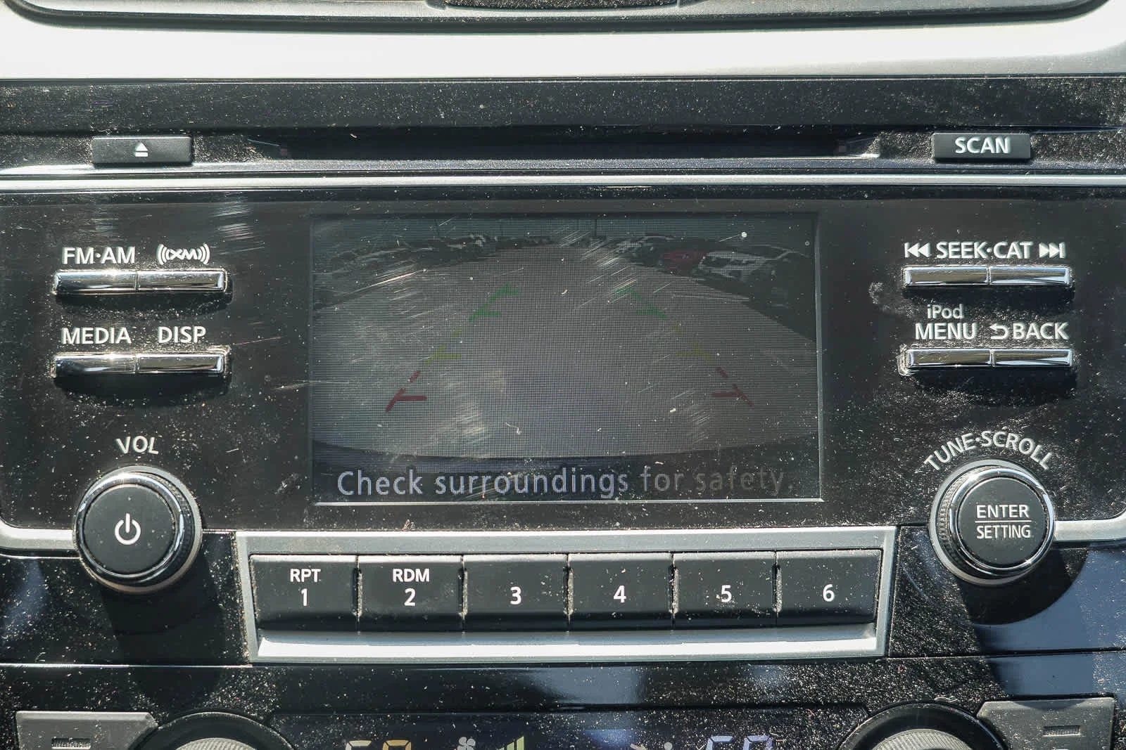 Used 2018 Gun Metallic Nissan 2.5 SV image 24