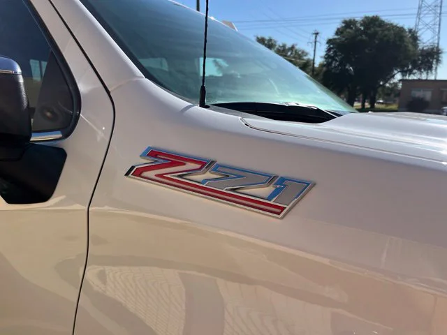 2024 Chevrolet Silverado 1500 LTZ - Photo 9