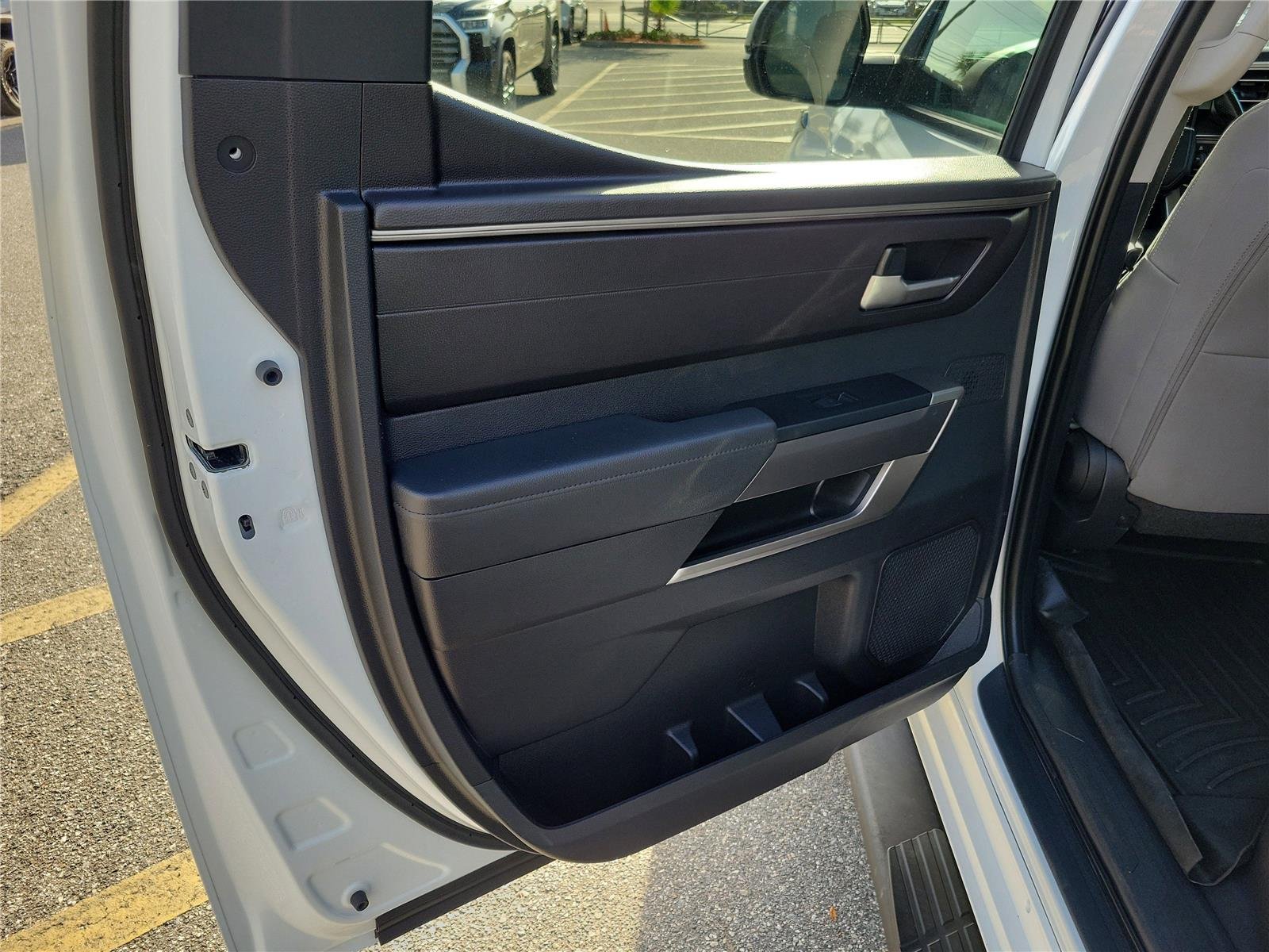 2022 Toyota Tundra SR5 - Photo 28