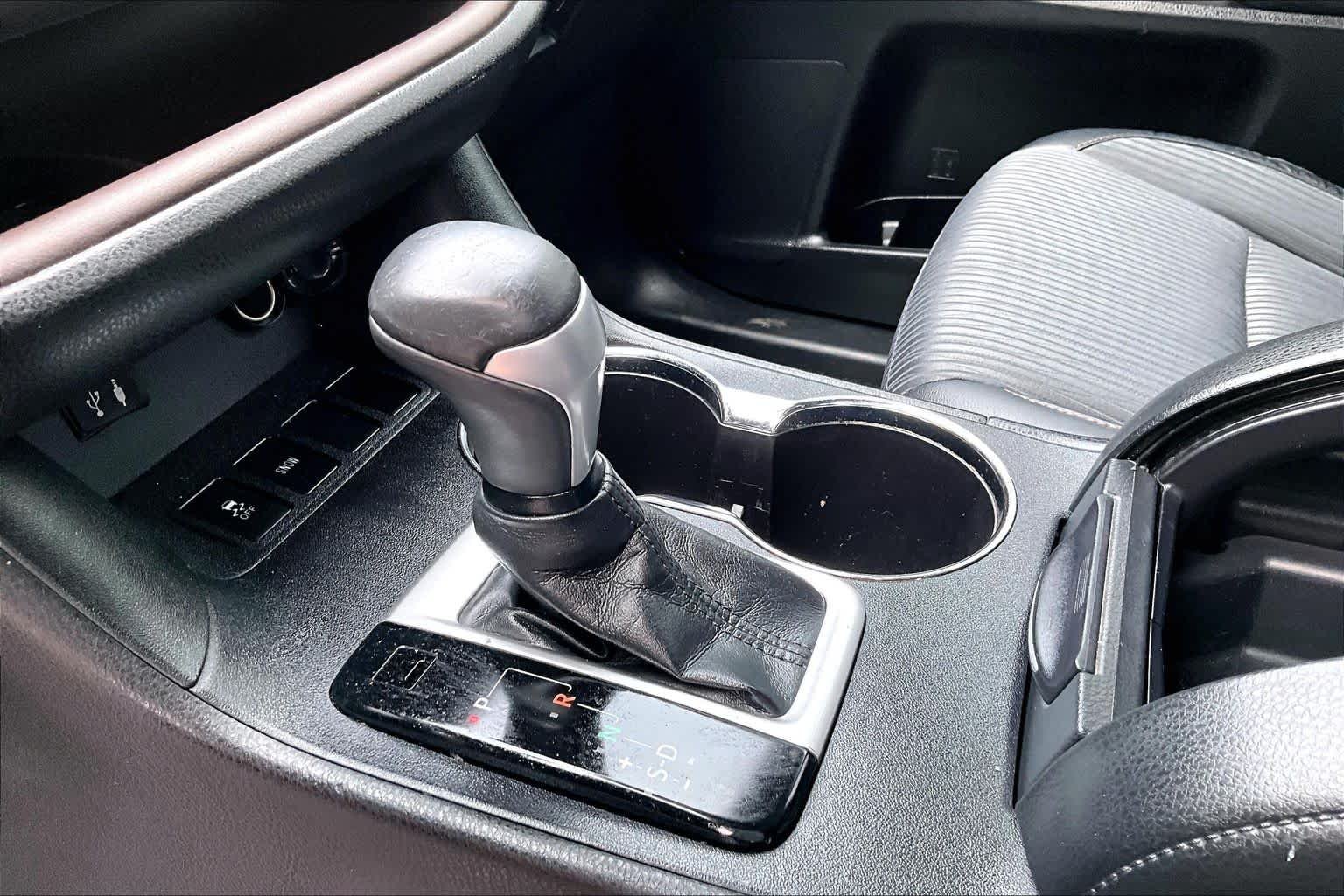 Used 2015 Attitude Black Metallic Toyota LE Plus image 15