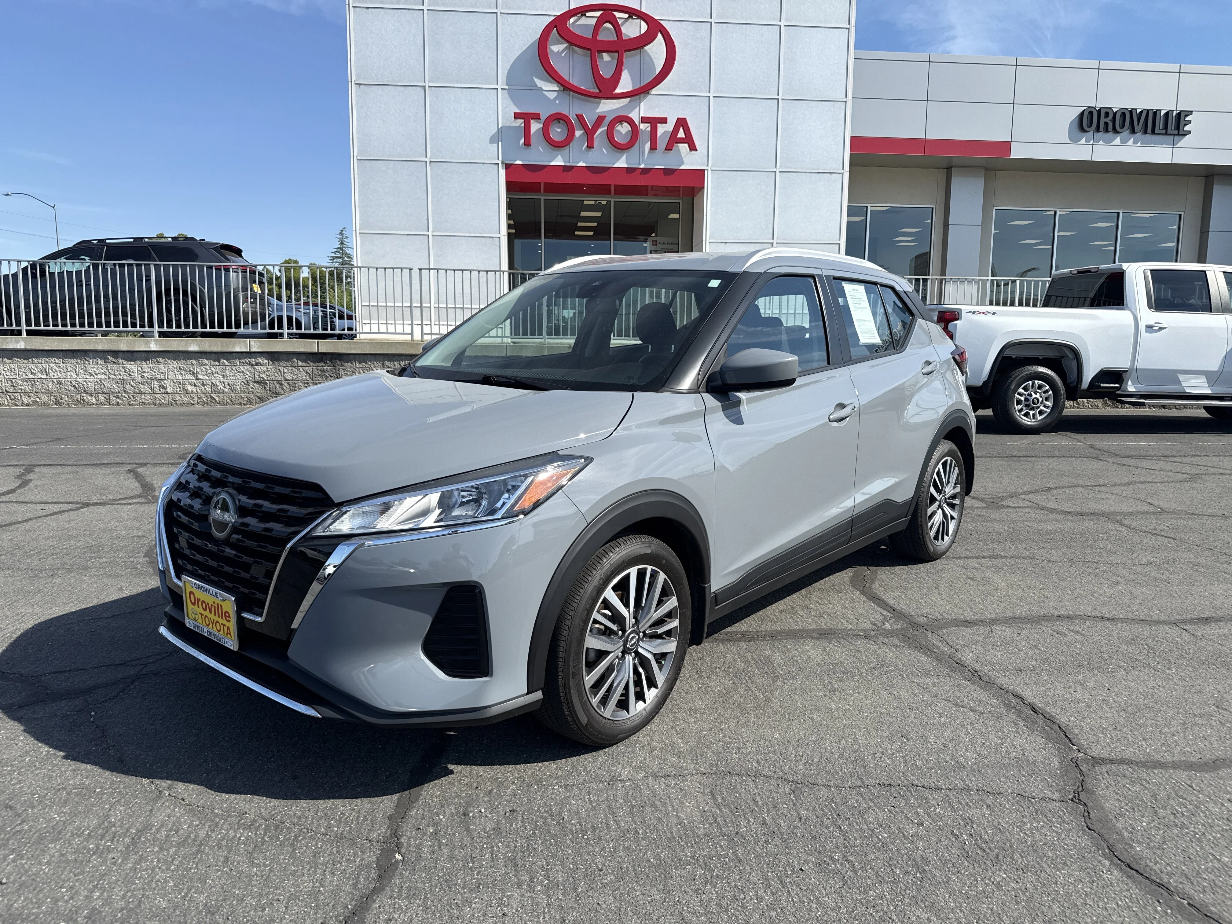 2023 Nissan Kicks