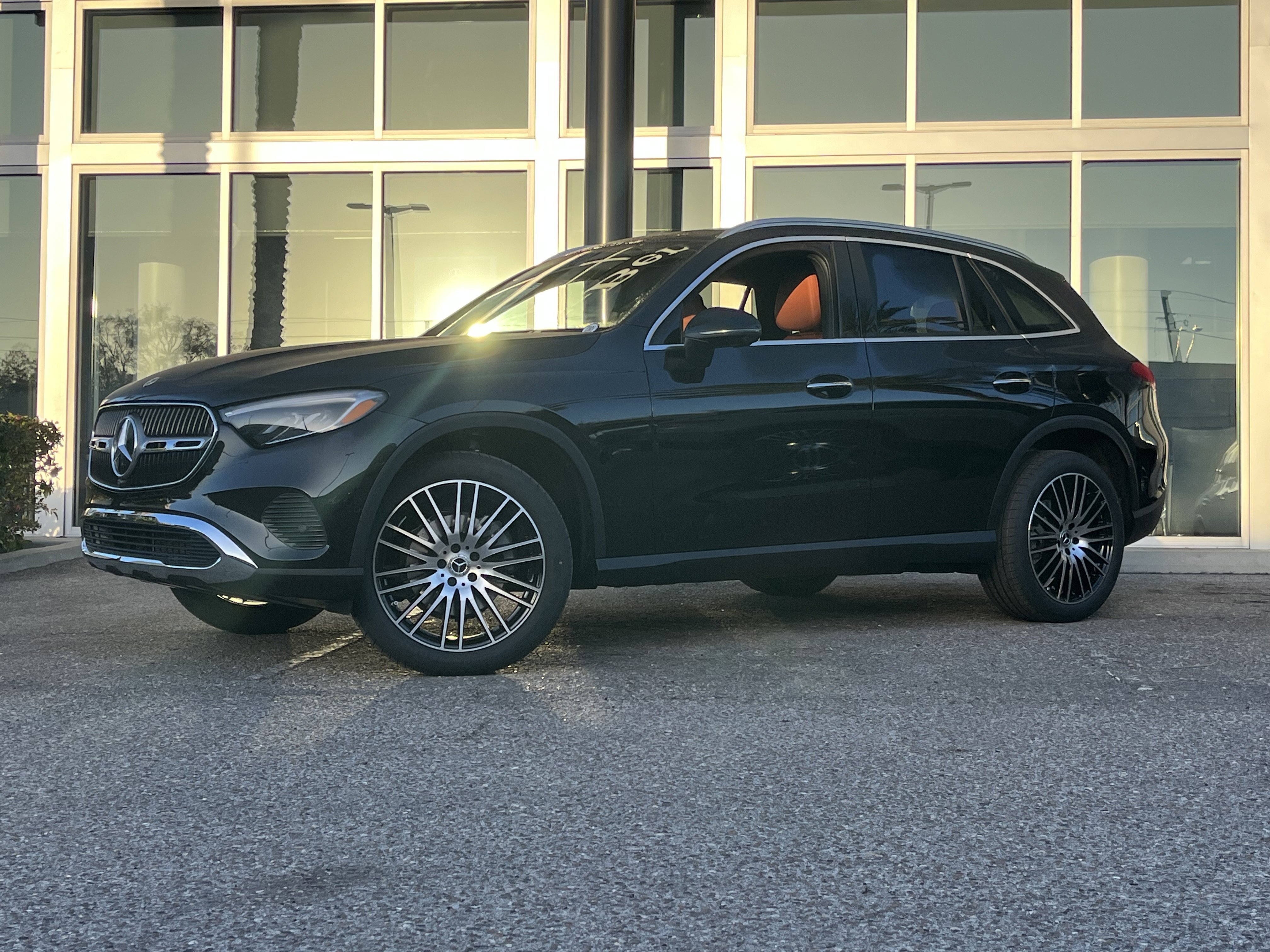 New 2026 Obsidian Black Metallic Mercedes-Benz GLC 300 image 2