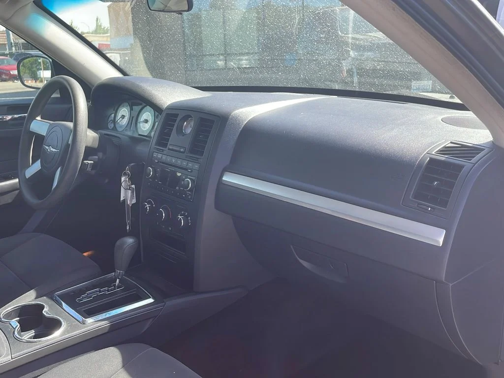 Used 2008 Dark Titanium Metallic Clearcoat Chrysler LX image 19