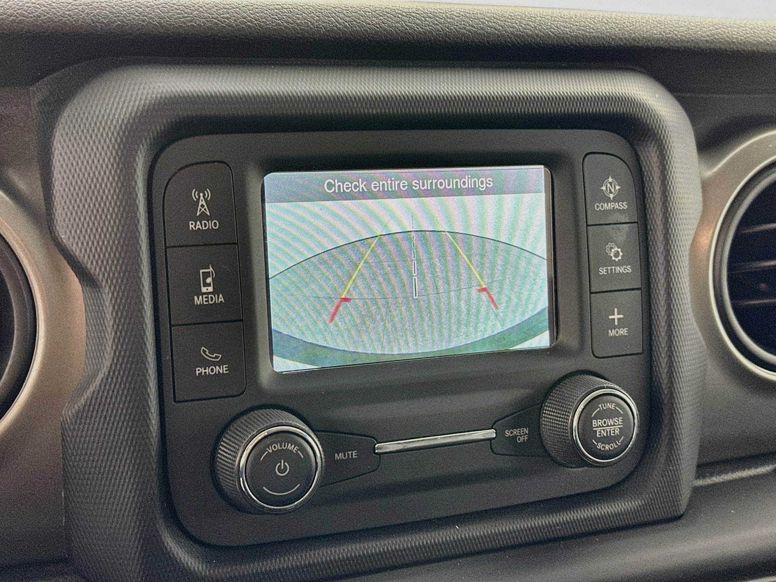 2019 Jeep Wrangler Unlimited Sport S - Photo 20