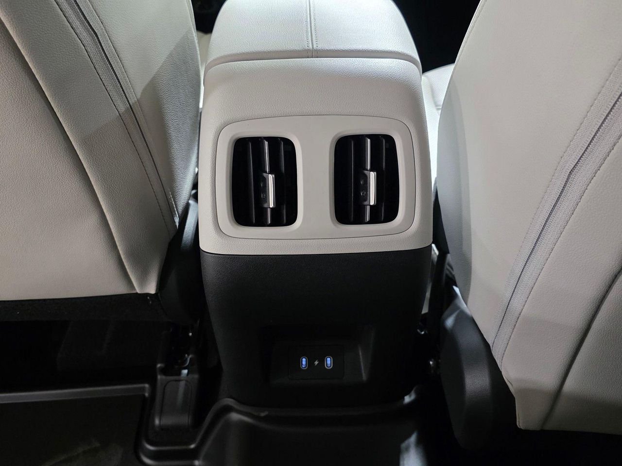 New 2026 White Pearl Hyundai SEL Plus FWD image 16