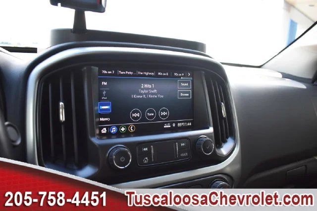 Used 2022 BLACK Chevrolet 4WD LT image 35