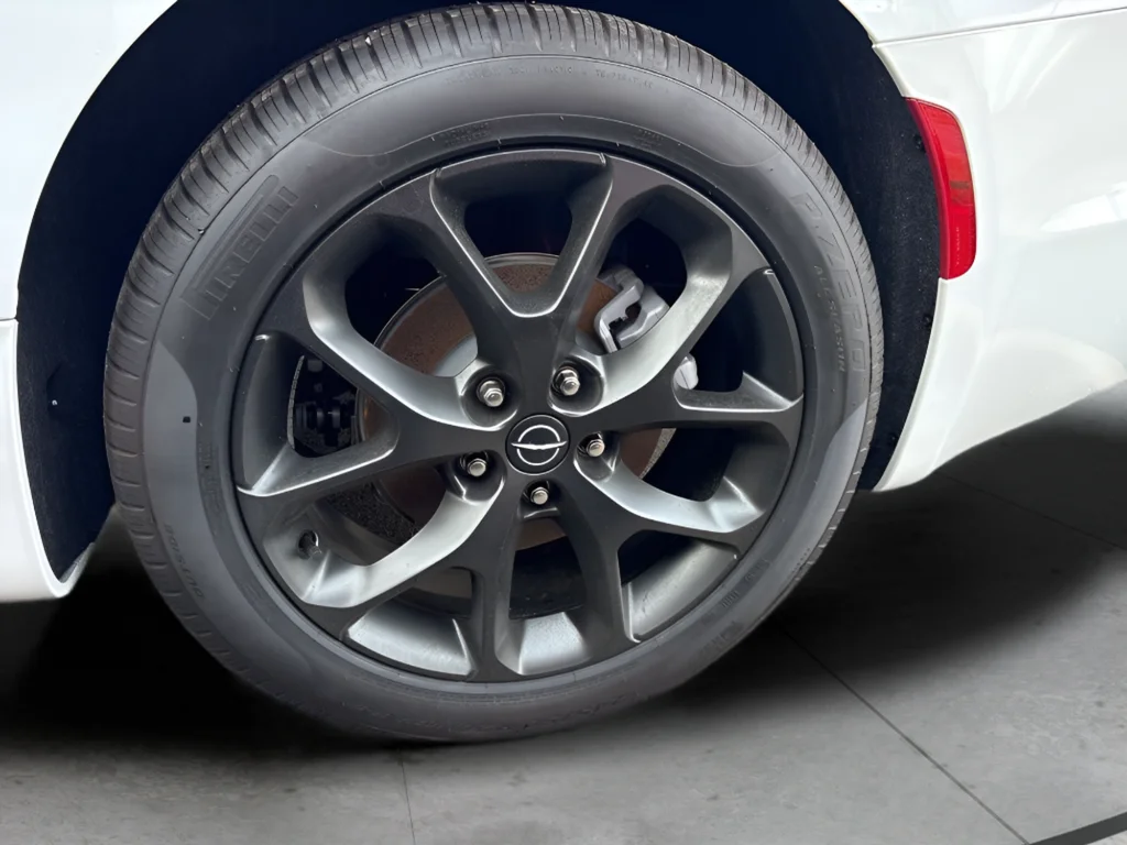 2026 Chrysler Pacifica Limited - Photo 38