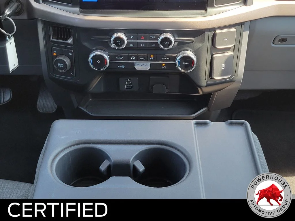 Used 2025 Blue Ford XLT image 23