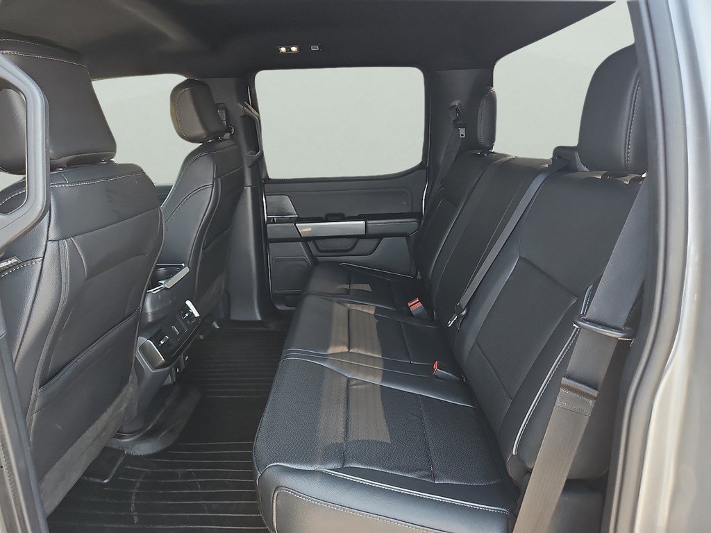 Used 2022 Silver Metallic Ford XLT image 12