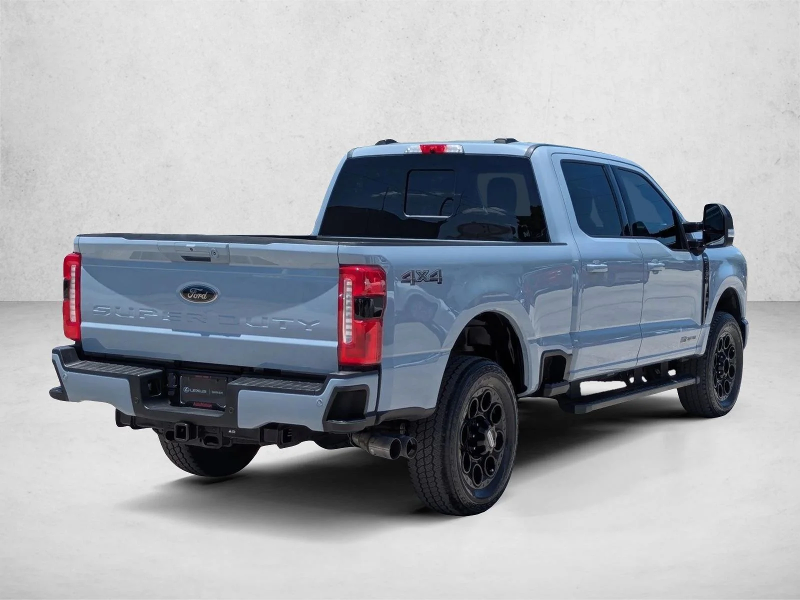 Used 2024 Glacier Gray Metallic Tri-Coat Ford LARIAT image 5