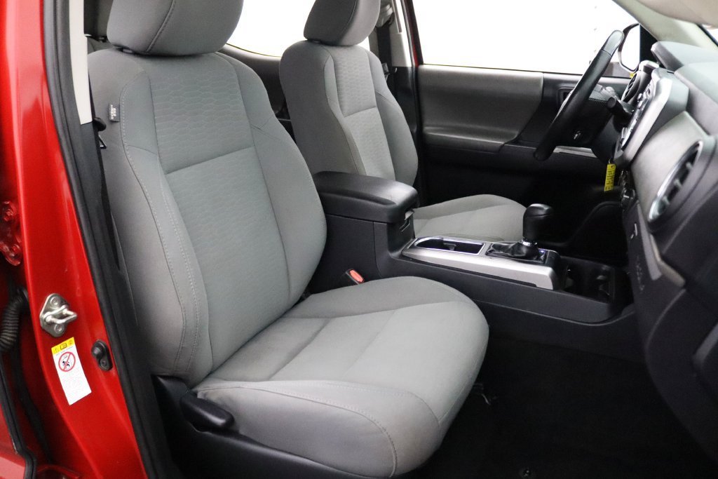 2019 Toyota Tacoma SR5 - Photo 16