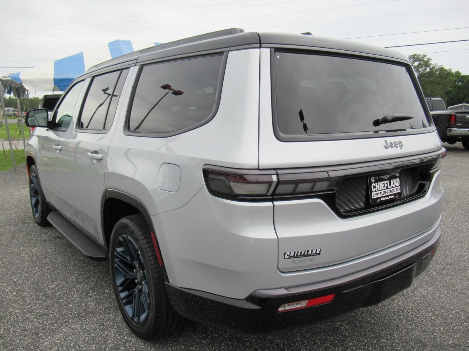New 2026 Silver Zynith Jeep 85th Anniversary Edition image 5