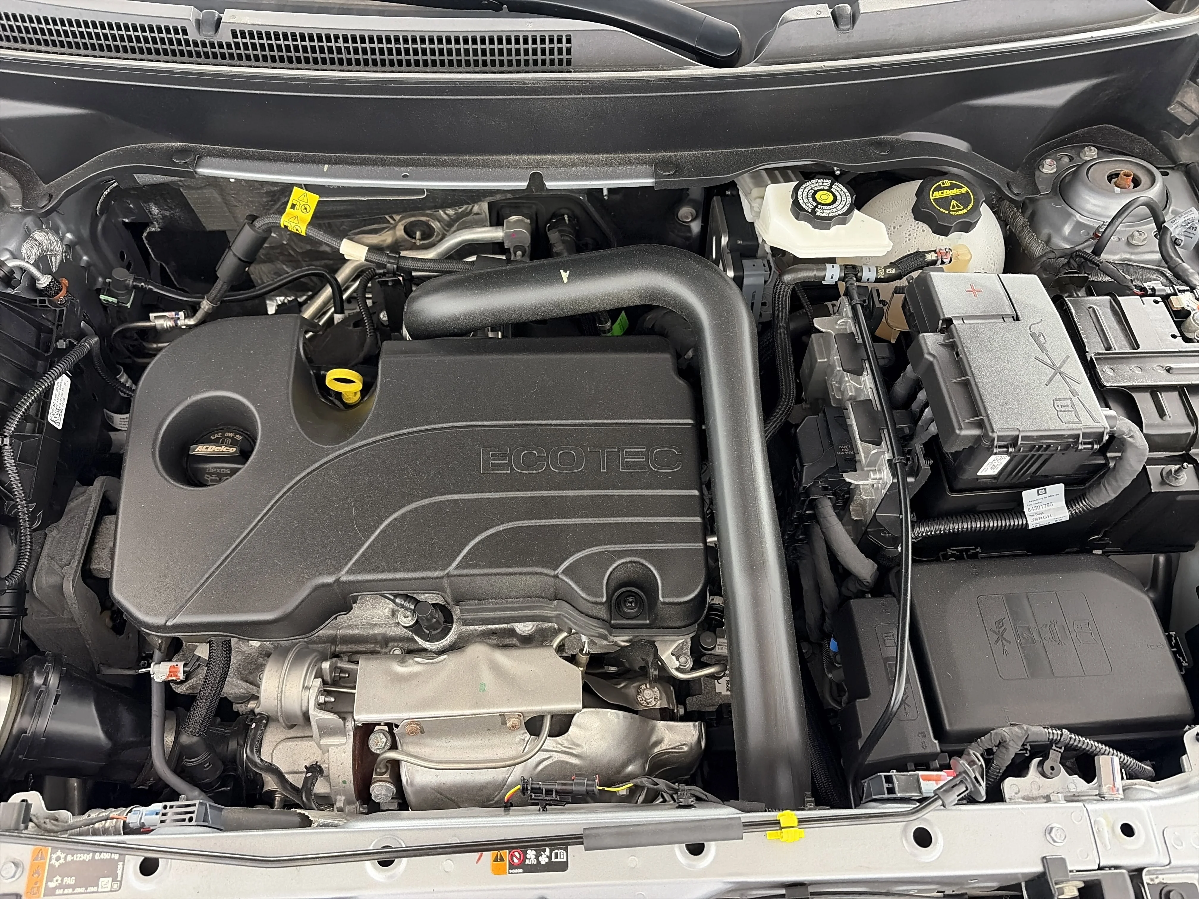 2024 Chevrolet Equinox LT - Photo 11