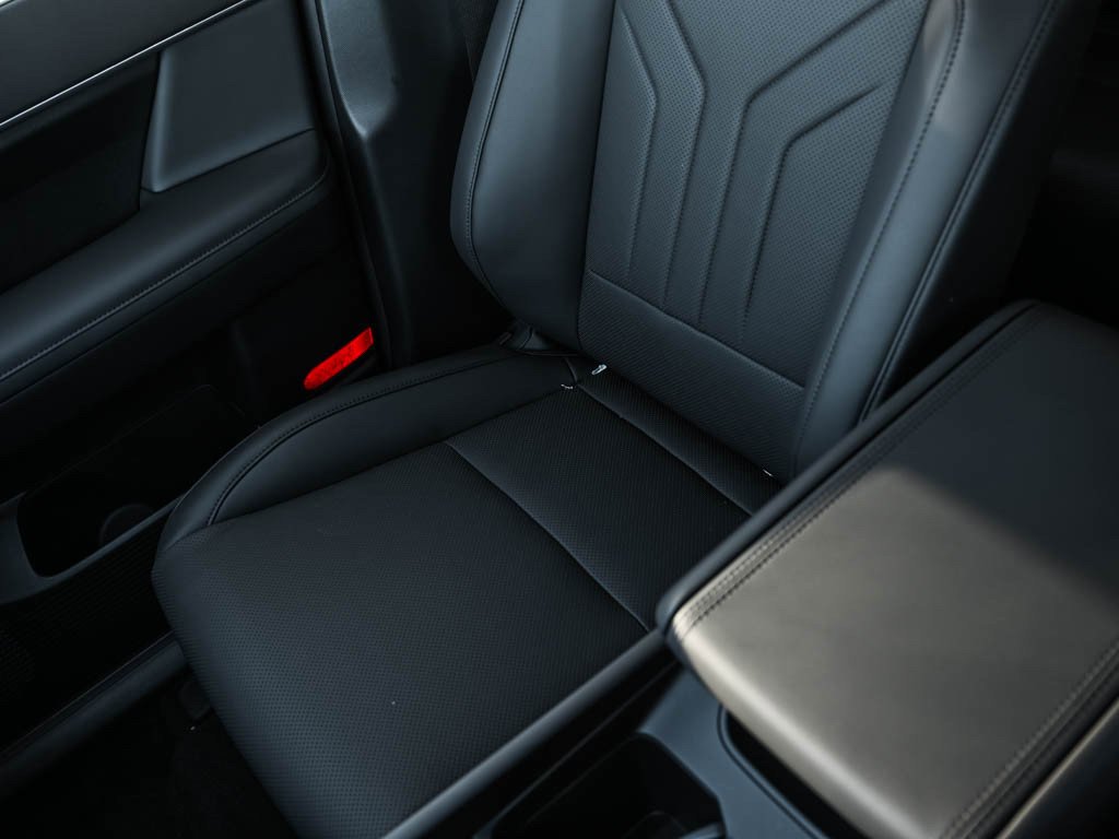 New 2026 Phantom Black Hyundai XRT AWD image 27