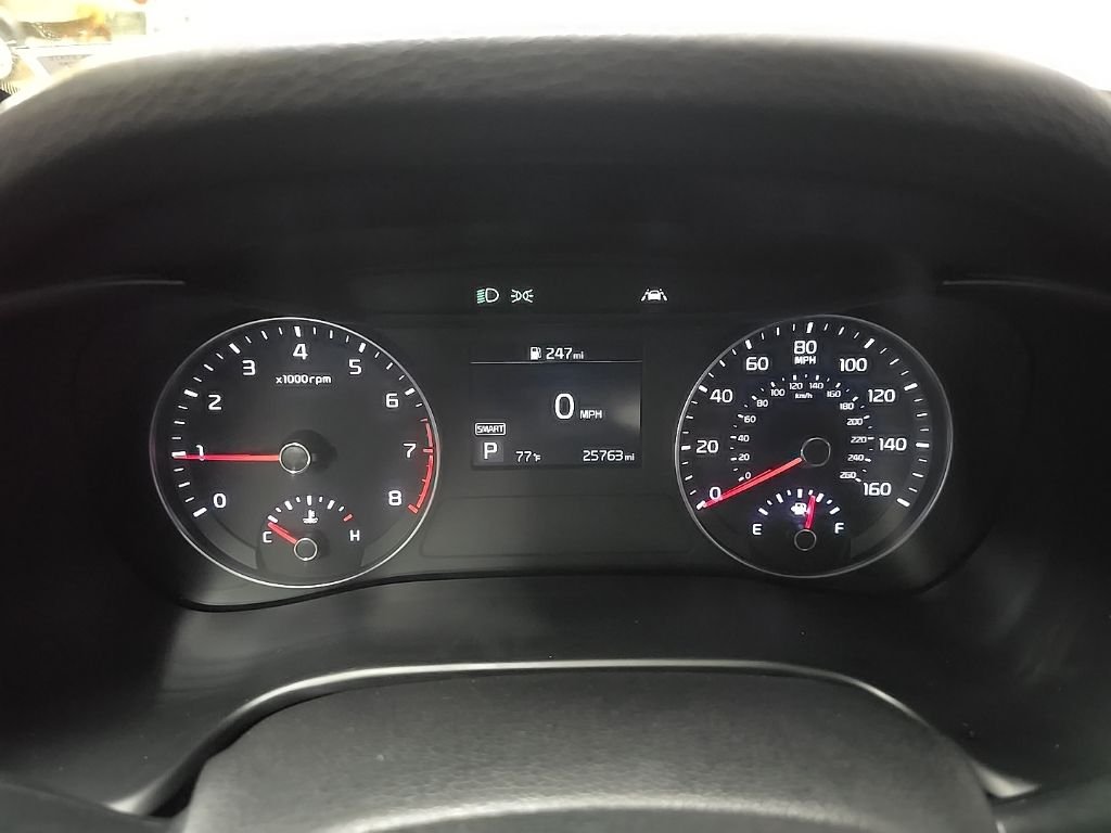 Used 2019 Red Kia EX image 21