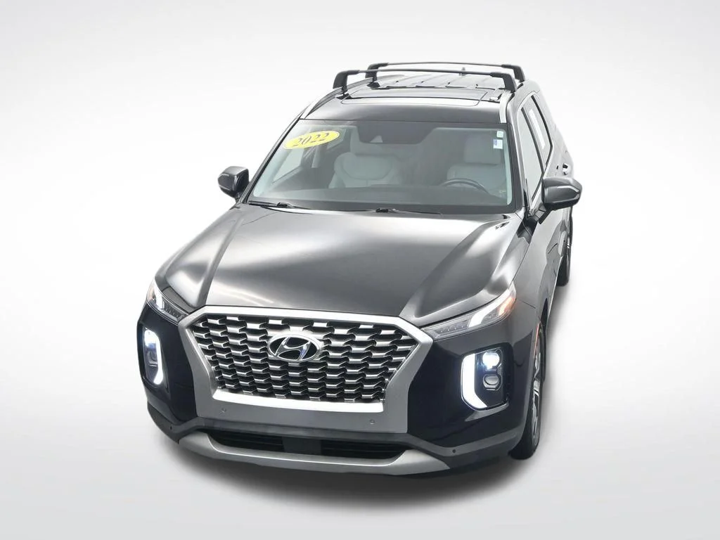 Used 2022 Abyss Black Pearl Hyundai SEL image 24