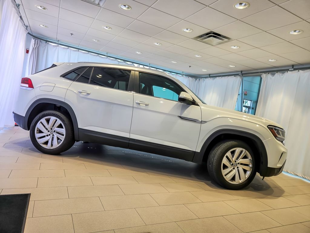 Used 2023 Pure White Volkswagen 3.6L V6 SE w/Technology image 5