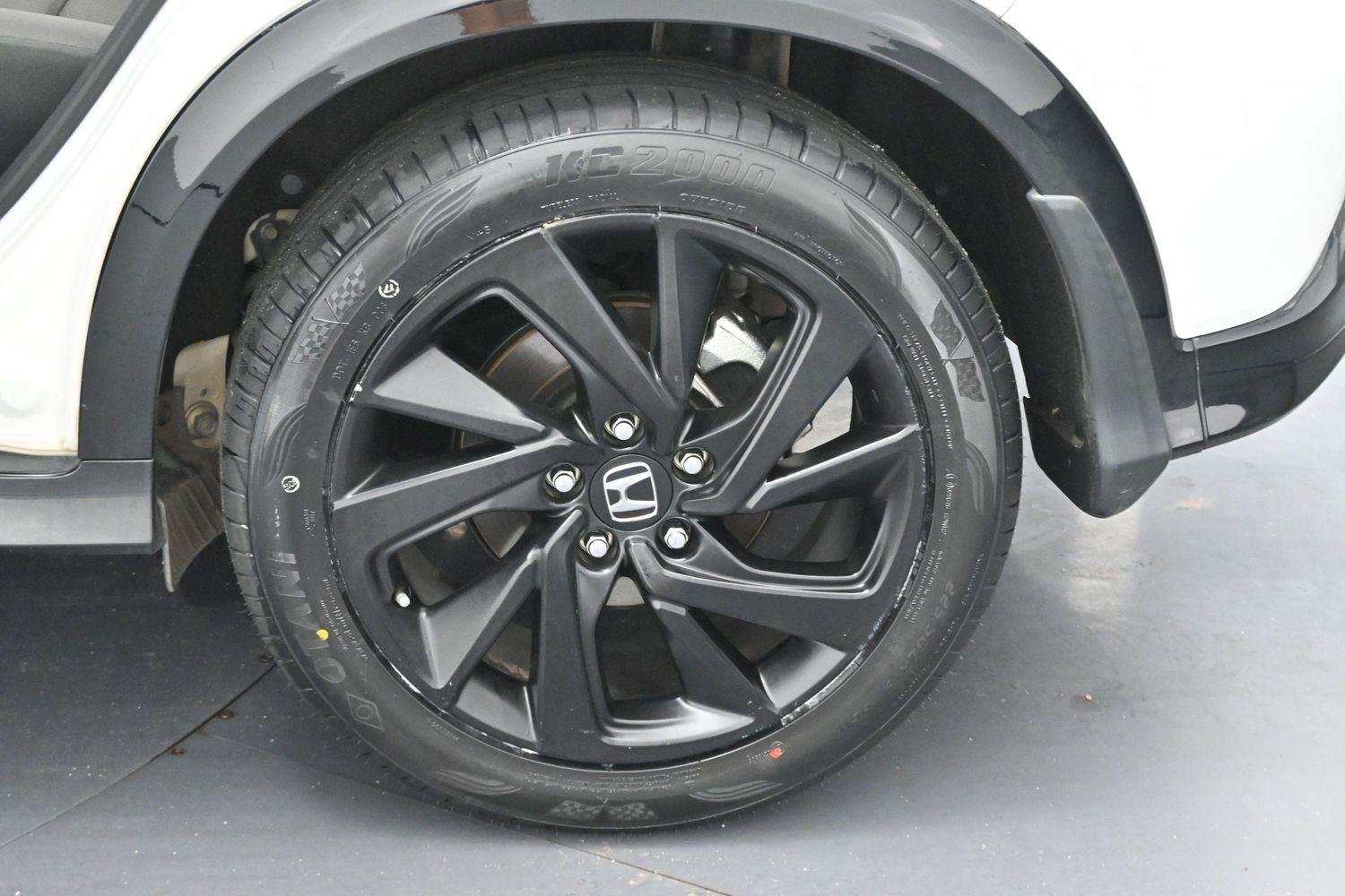 Used 2022 Platinum White Pearl Honda Sport image 30