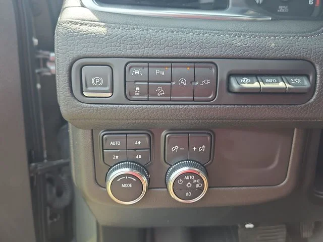Used 2021 Gray GMC Denali image 27