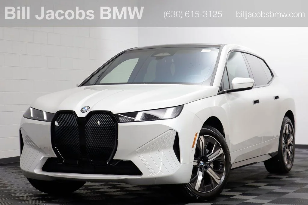 2026 BMW iX xDrive45's photo