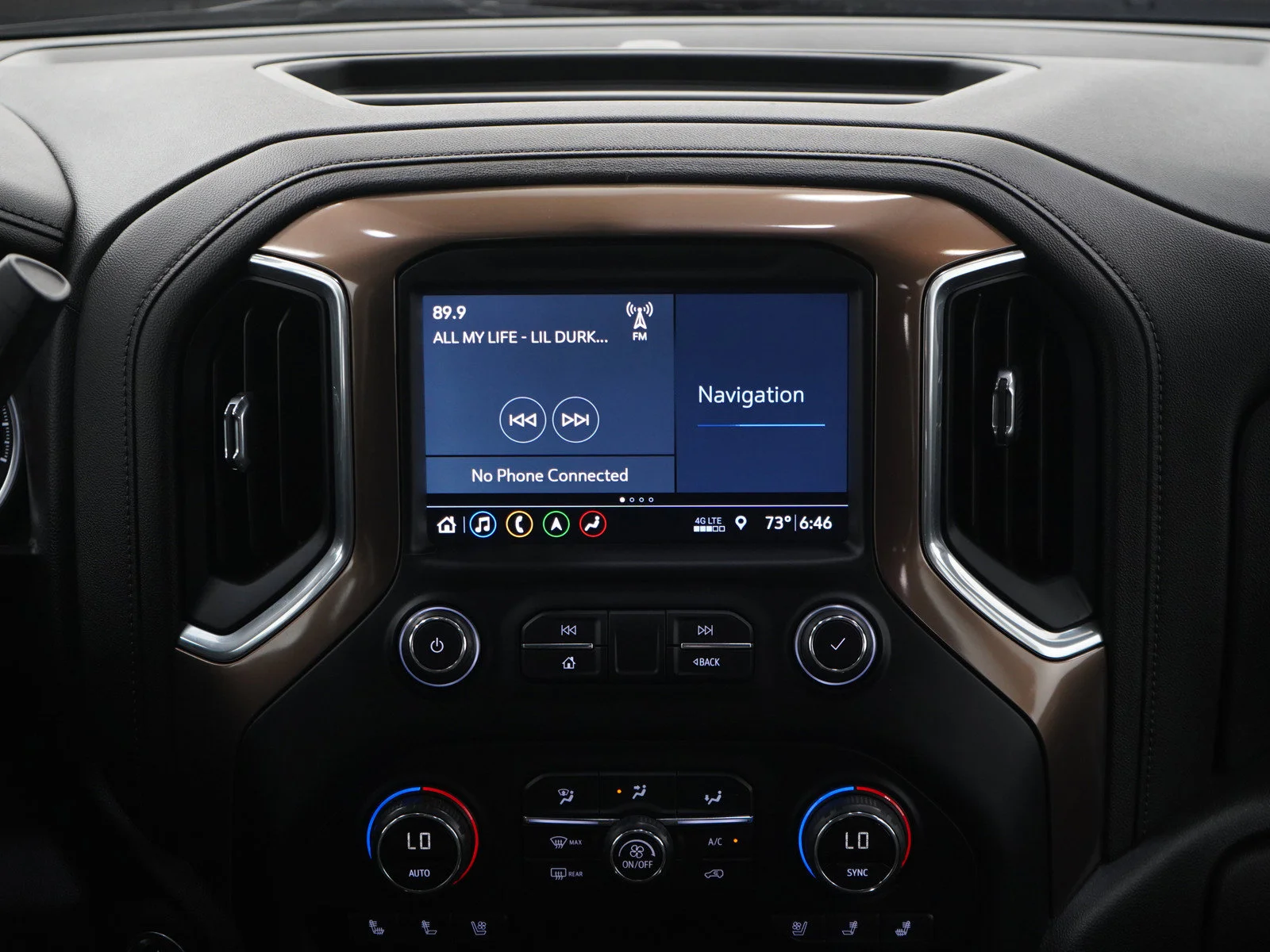Used 2019 Maroon Chevrolet High Country image 15