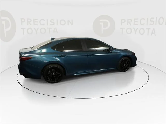 Certified Used 2025 OCEAN GEM Toyota SE image 11