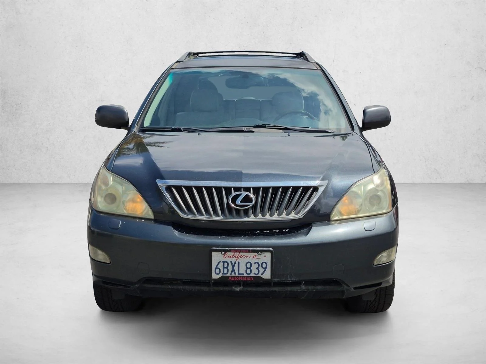 Used 2008 Silver/Gray Lexus  image 2