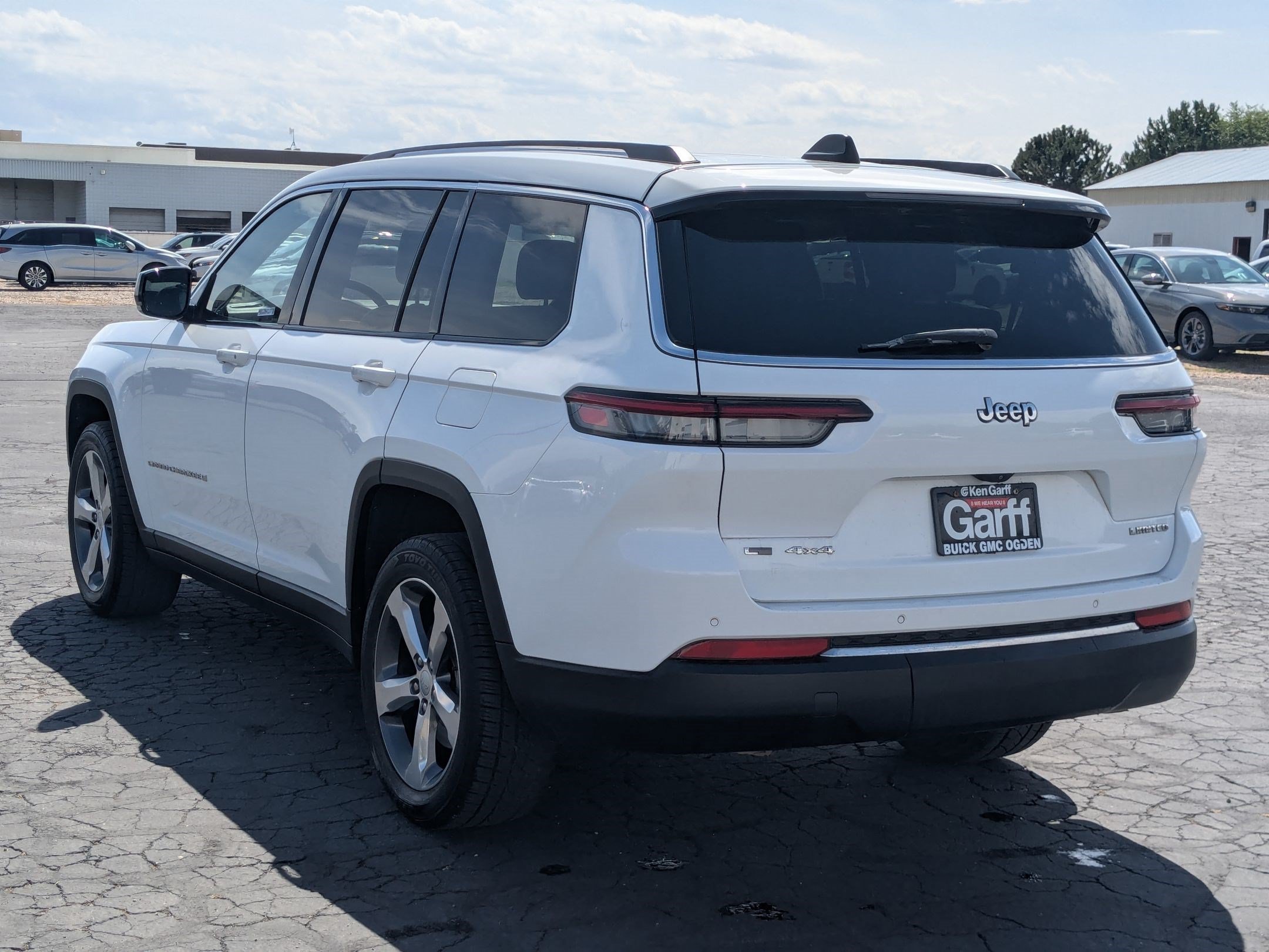Used 2021 Bright White Clearcoat Jeep Limited image 5