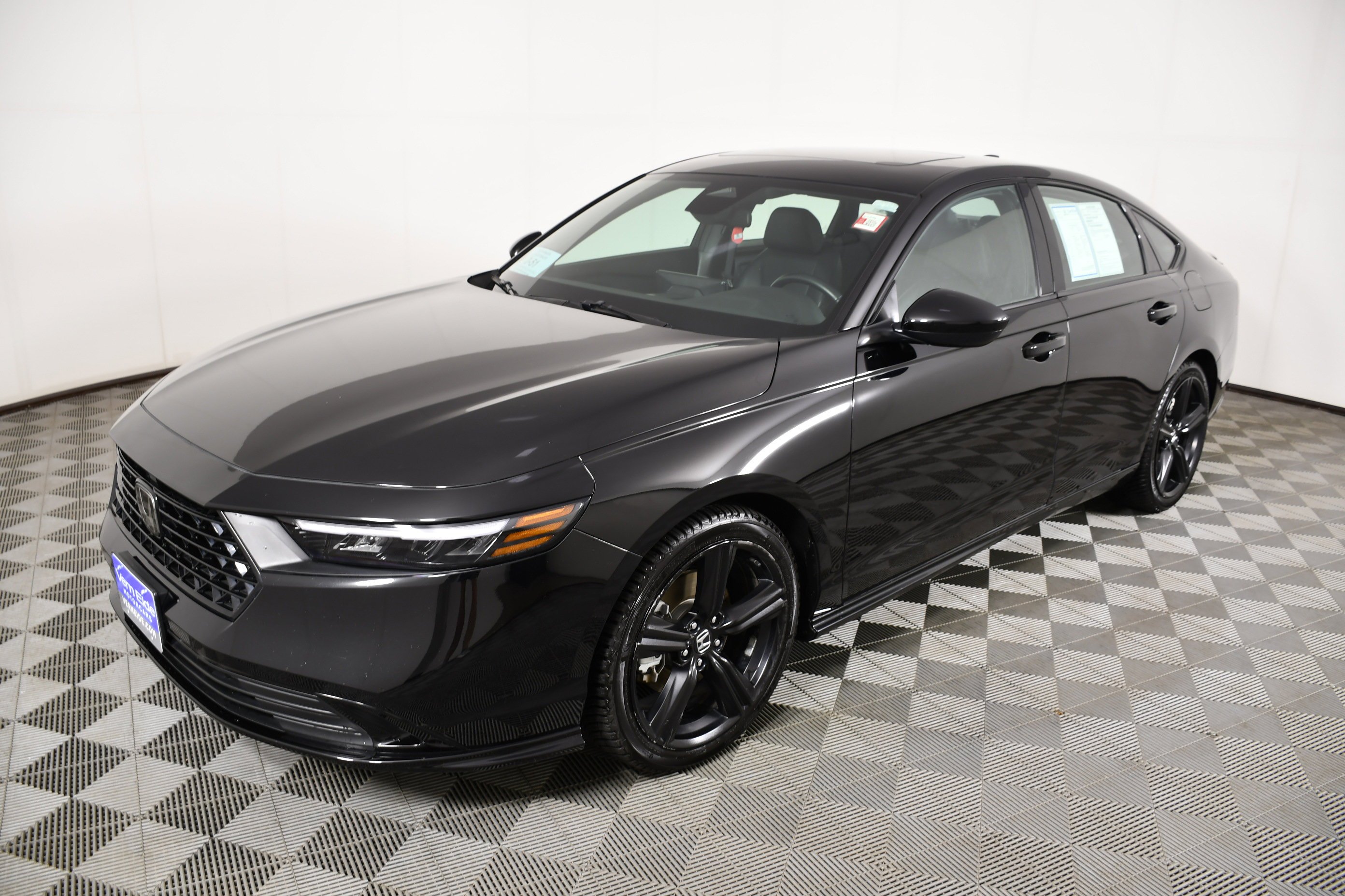 Certified Used 2023 Crystal Black Pearl Honda HYBRID SPORT-L image 10