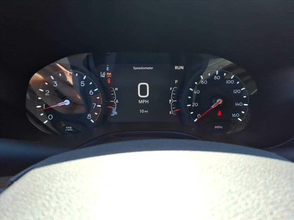 New 2026 Red Hot Pearl-Coat Exterior Paint Jeep Limited Altitude image 11