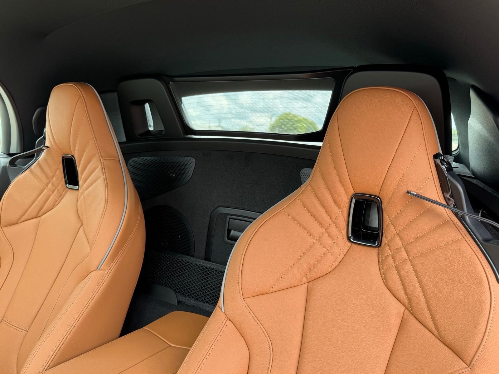 New 2026 Alpine White BMW sDrive30i image 21