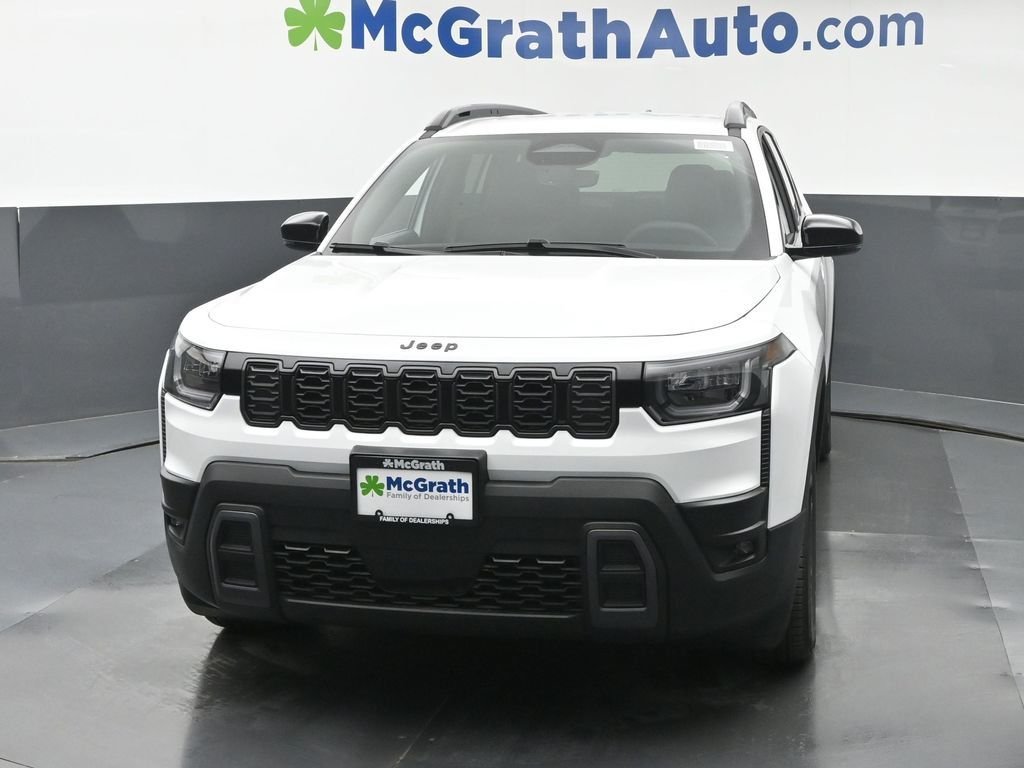 New 2026 Bright White Clear-Coat Exterior Paint Jeep Limited image 5