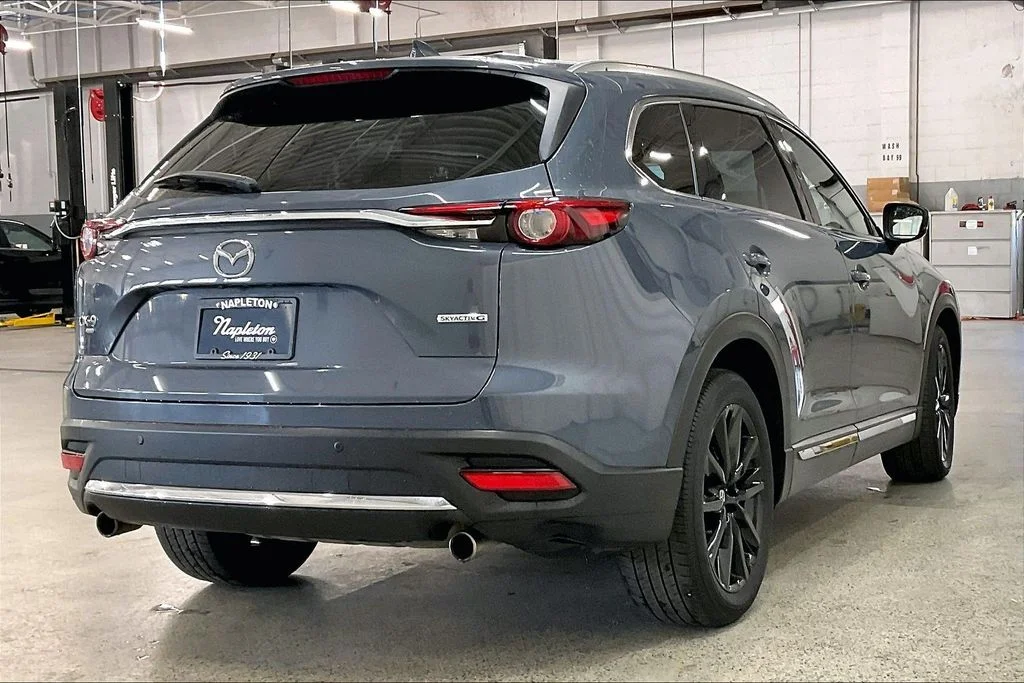 Used 2023 Gray Mazda Carbon Edition image 13