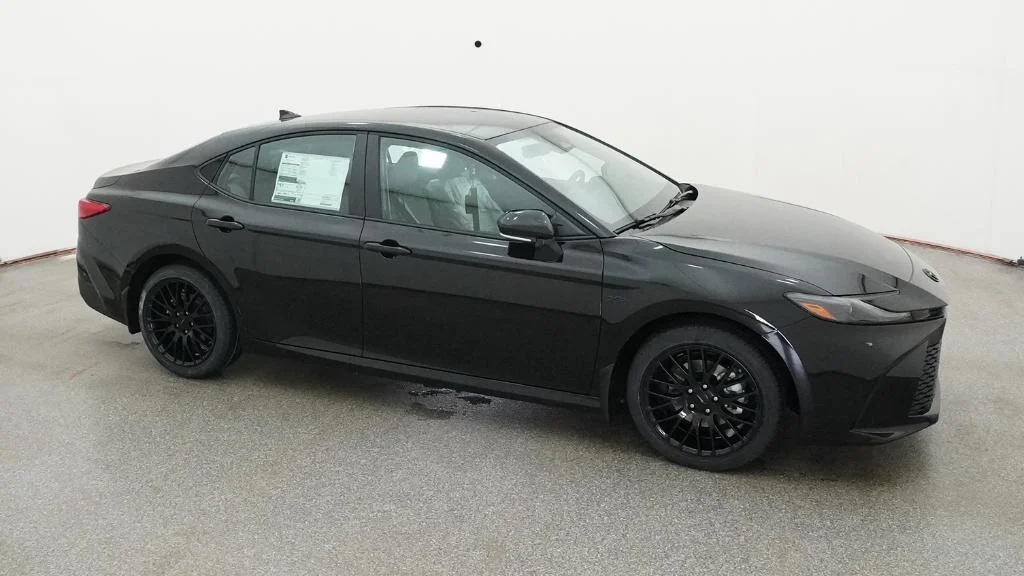 New 2026 Midnight Black Metallic Toyota LE image 15