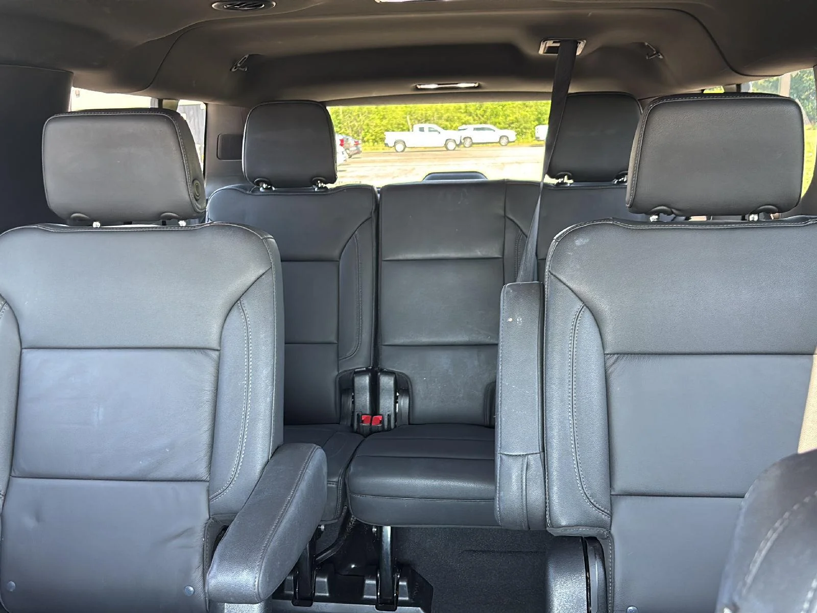 Used 2024 Summit White Chevrolet Z71 image 18
