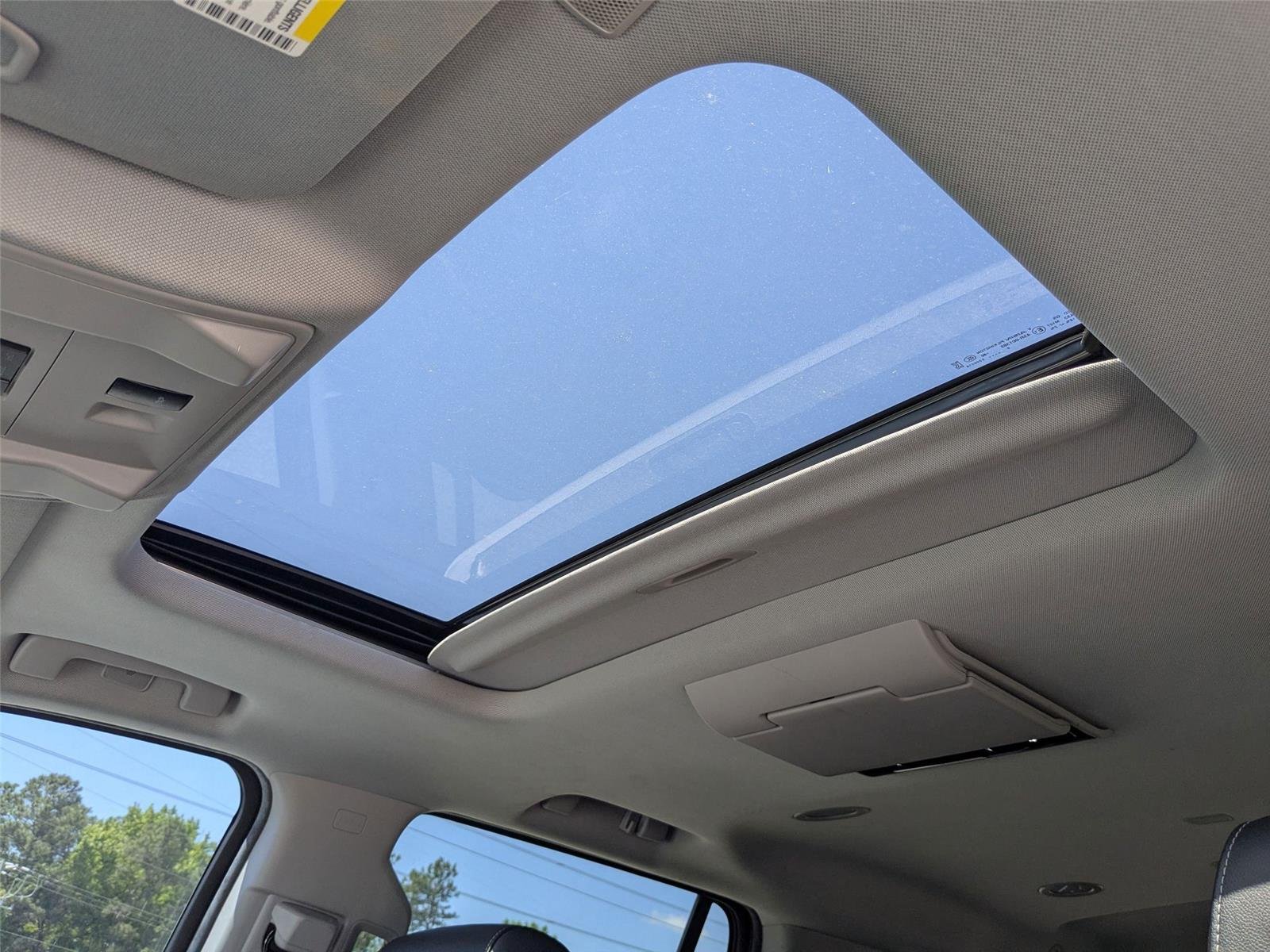 Used 2020 Black Chevrolet Premier image 14