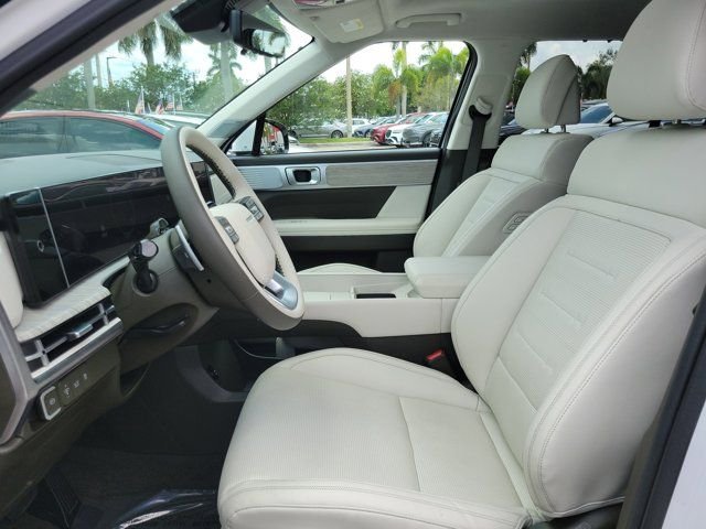 Certified Used 2025 White Hyundai Calligraphy image 13