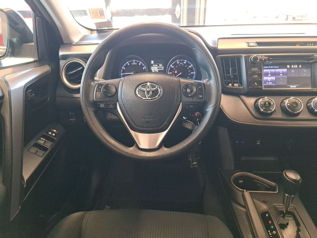 Used 2018 Gray Toyota LE image 17