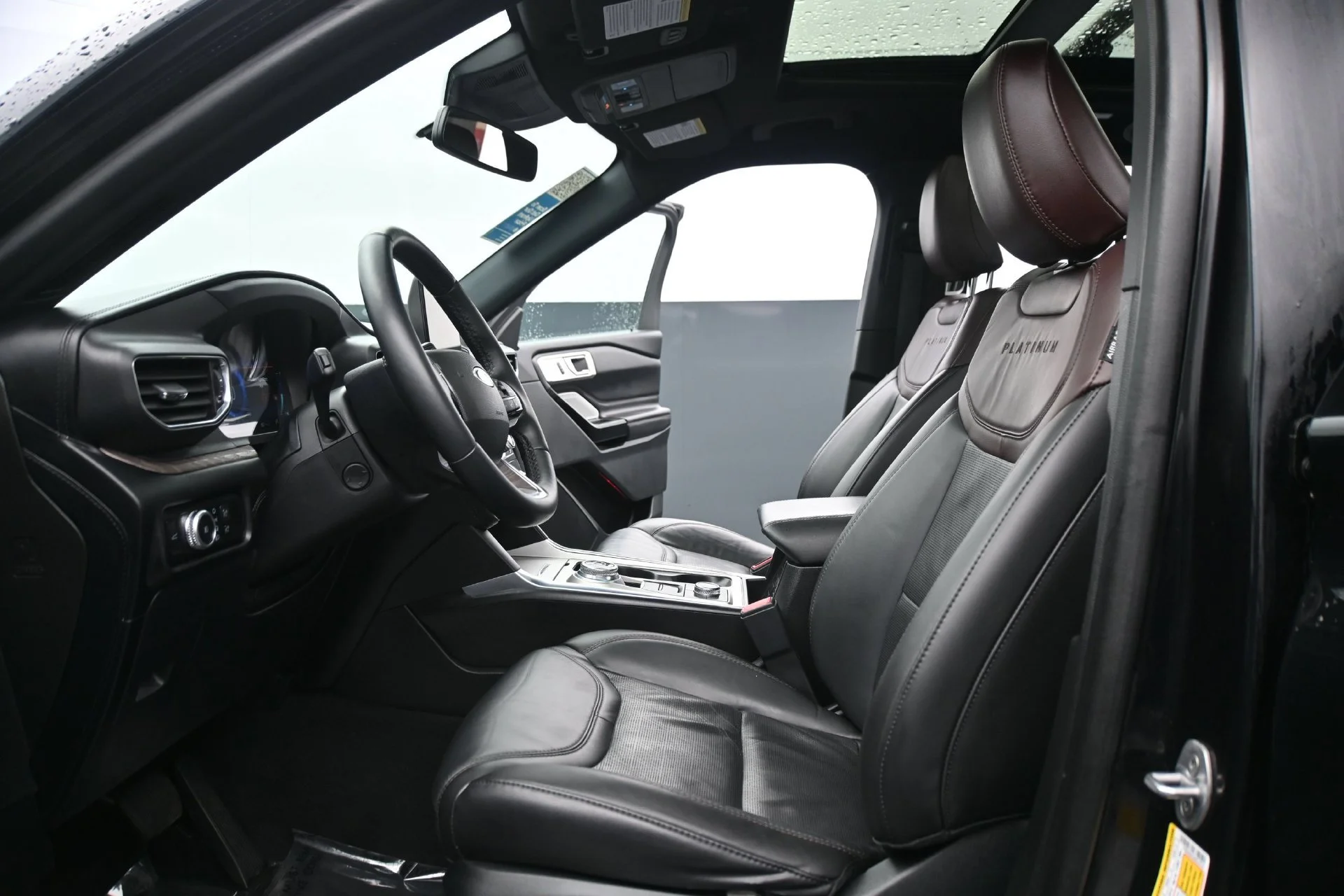 Used 2022 Black Ford Platinum image 20