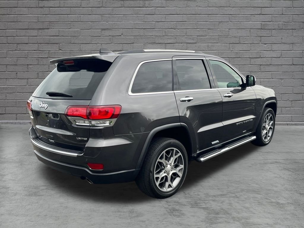 Used 2021 Gray Jeep Limited image 5