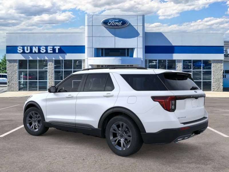 New 2026 Star White Metallic Tri-Coat Ford Active™ image 4