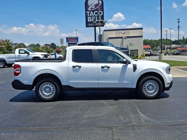 Used 2024 White Ford XL image 7